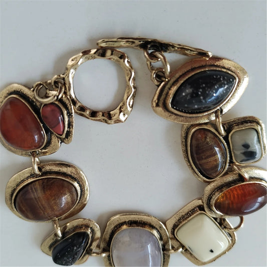 2025 New Indian Ethnic Vintage Bracelet Women Fashion Boho Statement Charm Metal Hollow Links Resin Stone Bracelets Jewelry